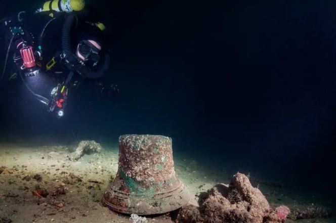HMS Vanguard's Bell Found On Seafloor