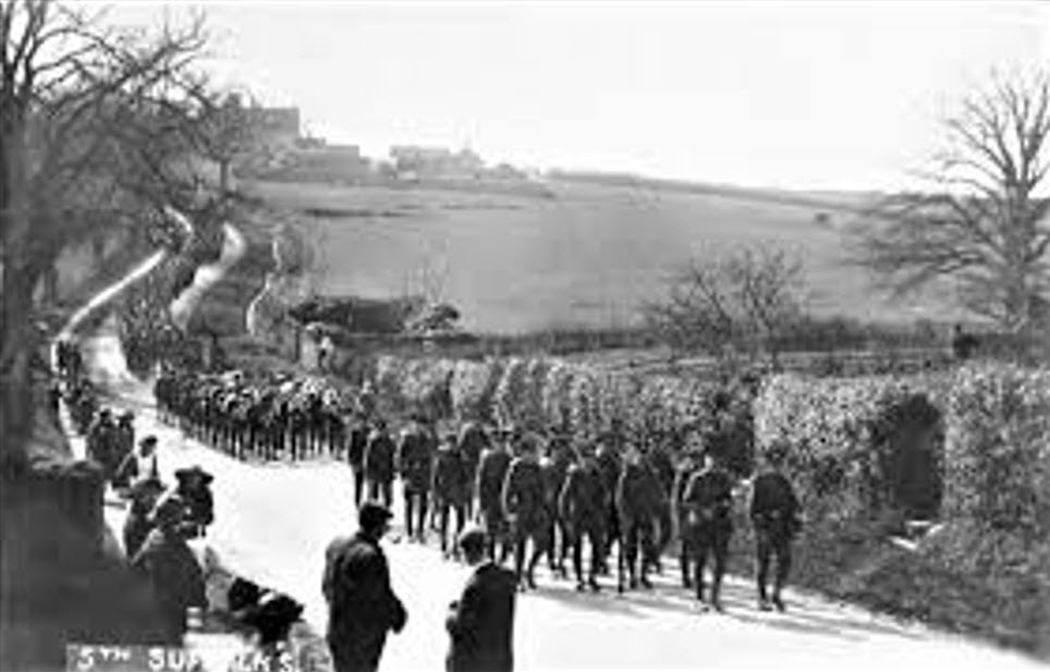 The Suffolk Regiment In France, 1917