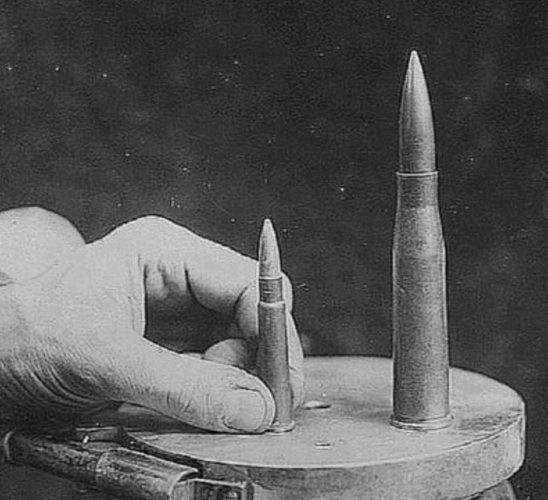 SR Cartridge Next To Standard British Cartridge