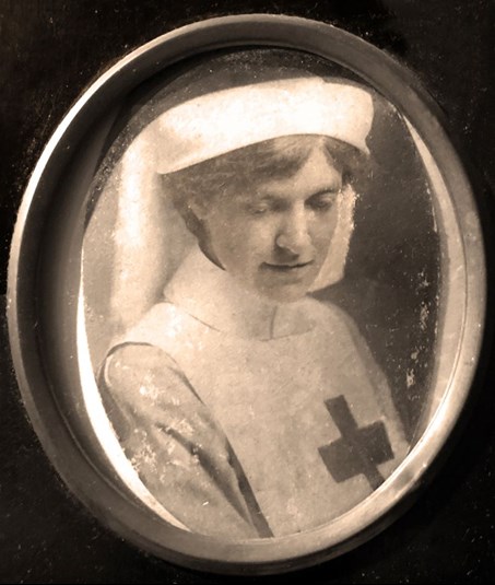 Nita Mackay Ross (1889 1929)