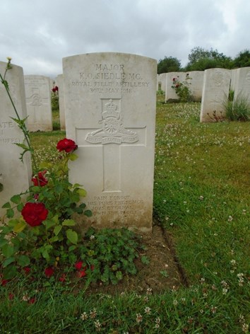 Major Karl Siedle’S Headstone With The Inscription ‘Pain Forgot In His Pure Presence Joys Eternal Crown The Fight’