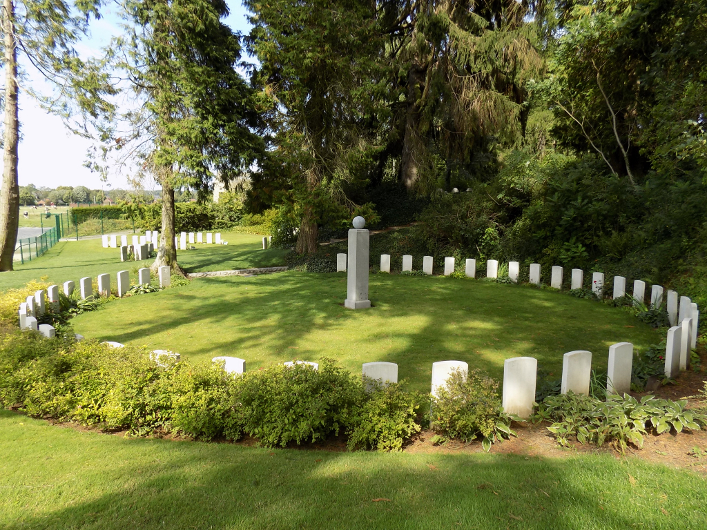 St Symphorien Military Cemetery