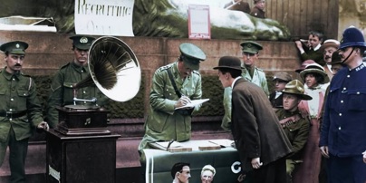 World War I Recruitment In Trafalgar Square London 1914 V0 C632sd7rtms81