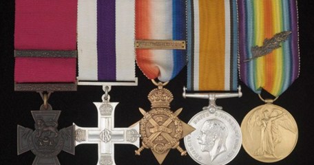Chavasse Medals Lord Ashcroft Collection Iwm 0 (1)