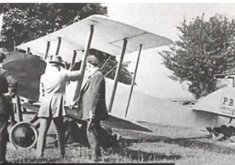 PB9 The 7 Day Bus (Zeppelin)