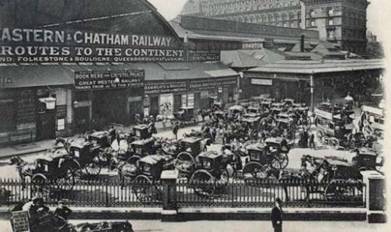 Victoria Station Postcard