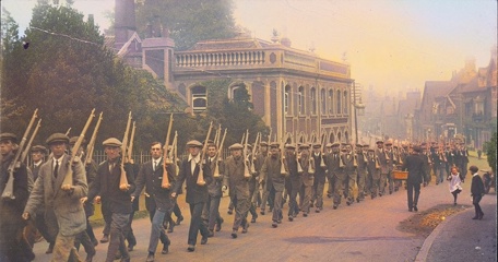The Rush To Arms In 1914
