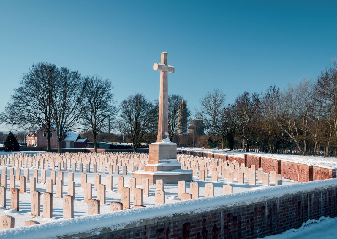Philosophe British Cemetery
