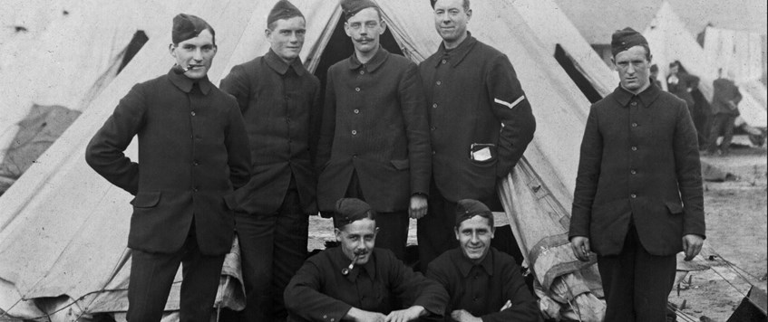 'Kitchener's Mob: Kitchener's Army to the Somme 1914-16' by Prof Peter Doyle FGS FRHistS