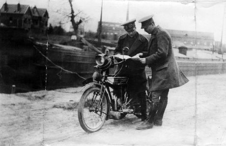 World War 1914 1918 Great Motorcycle Dispatch Rider 440Nw 3406989A